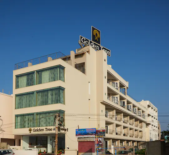 Hotel Golden Tree