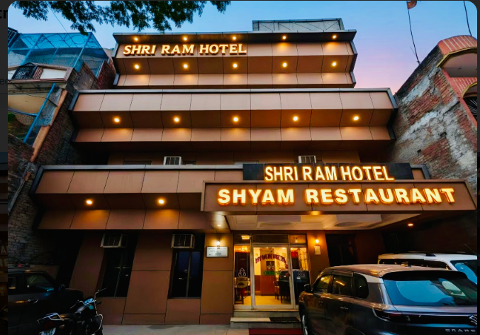 Shri Ram Hotel