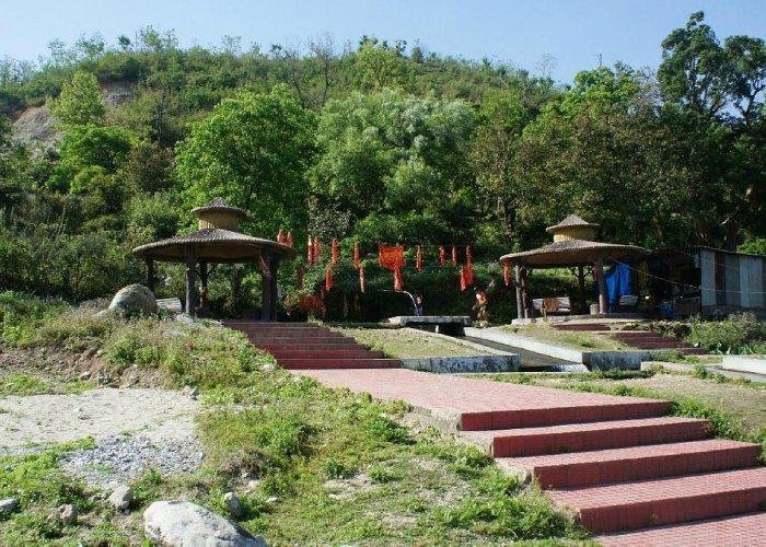 Shiv Khori Cave Temple – Reasi