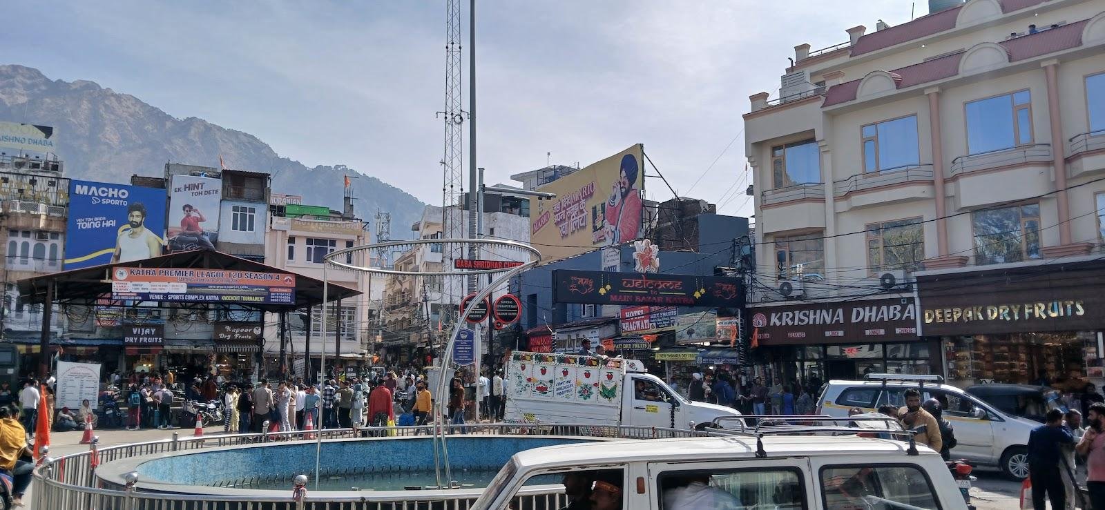 Katra Main Bazaar