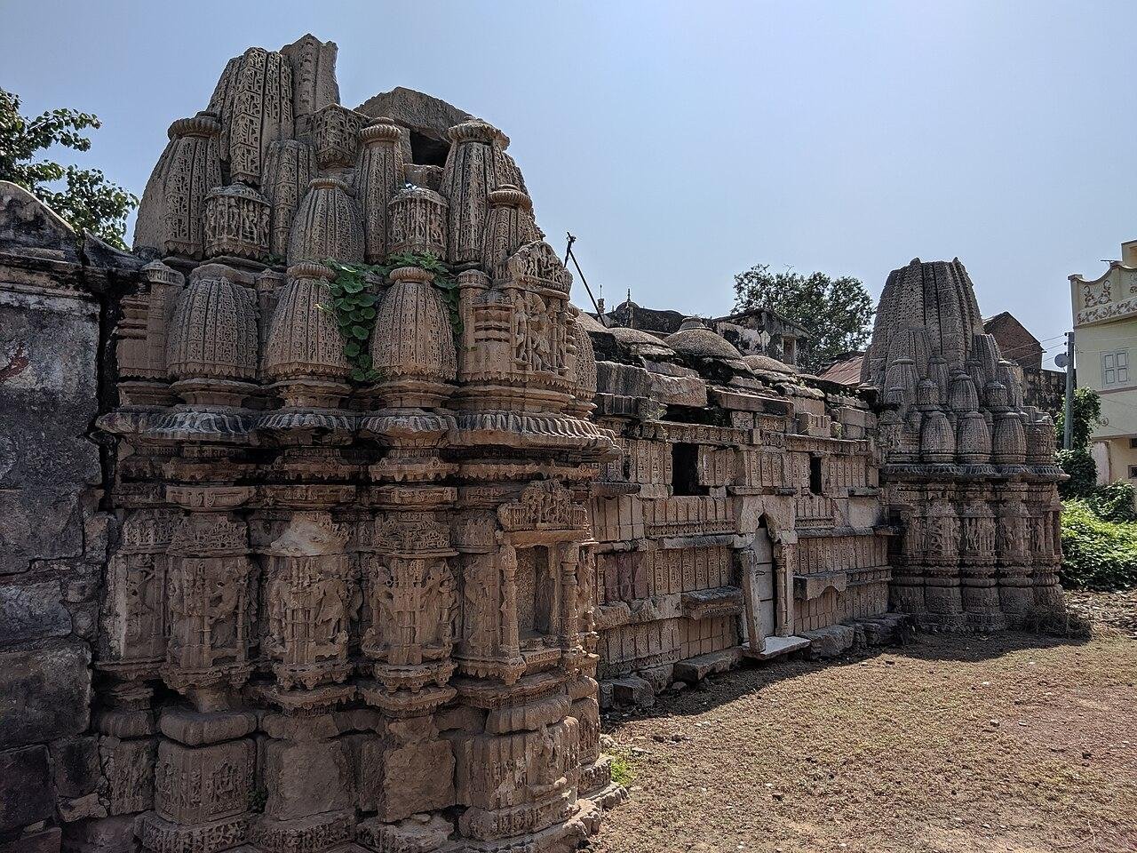 Rudra Mahalaya Siddhpur: History, Architecture, Timings & Mudras Stays Guide