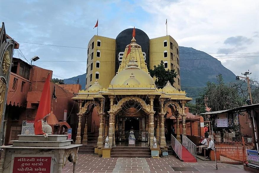 Bhavnath Mahadev Temple Junagadh: History, Girnar Darshan Timings & Mudras Stays Guide