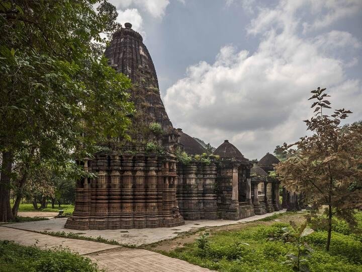 Polo Forest Temple Vijaynagar: History, Ancient Temples, Timings & Mudras Stays Guide