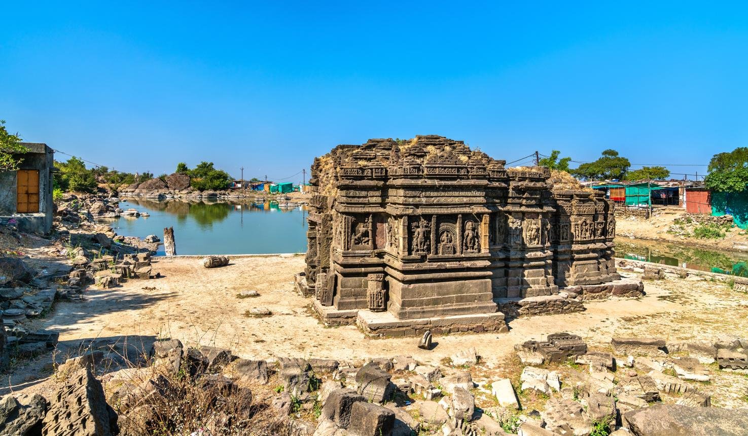 Lakulish Temple Pavagadh: History, Architecture, Darshan Timings & Mudras Stays Guide