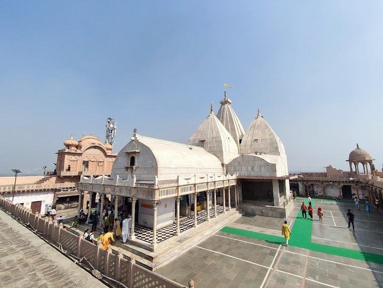 Nand Bhavan Temple Nandgaon: History, Darshan, Significance & Mudras Stays Guide