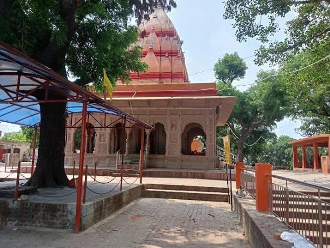 Nagvasuki Temple Prayagraj: History, Darshan, Significance & Mudras Stays Guide