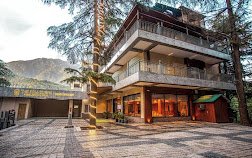 The Belvedere Himalayan Retreat
