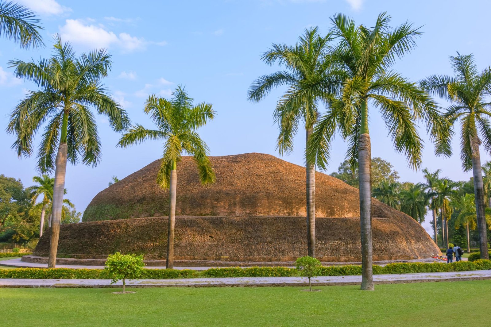 Ramabhar Stupa: The Sacred Cremation Site of Lord Buddha in Kushinagar