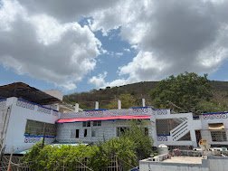 Hotel HillView