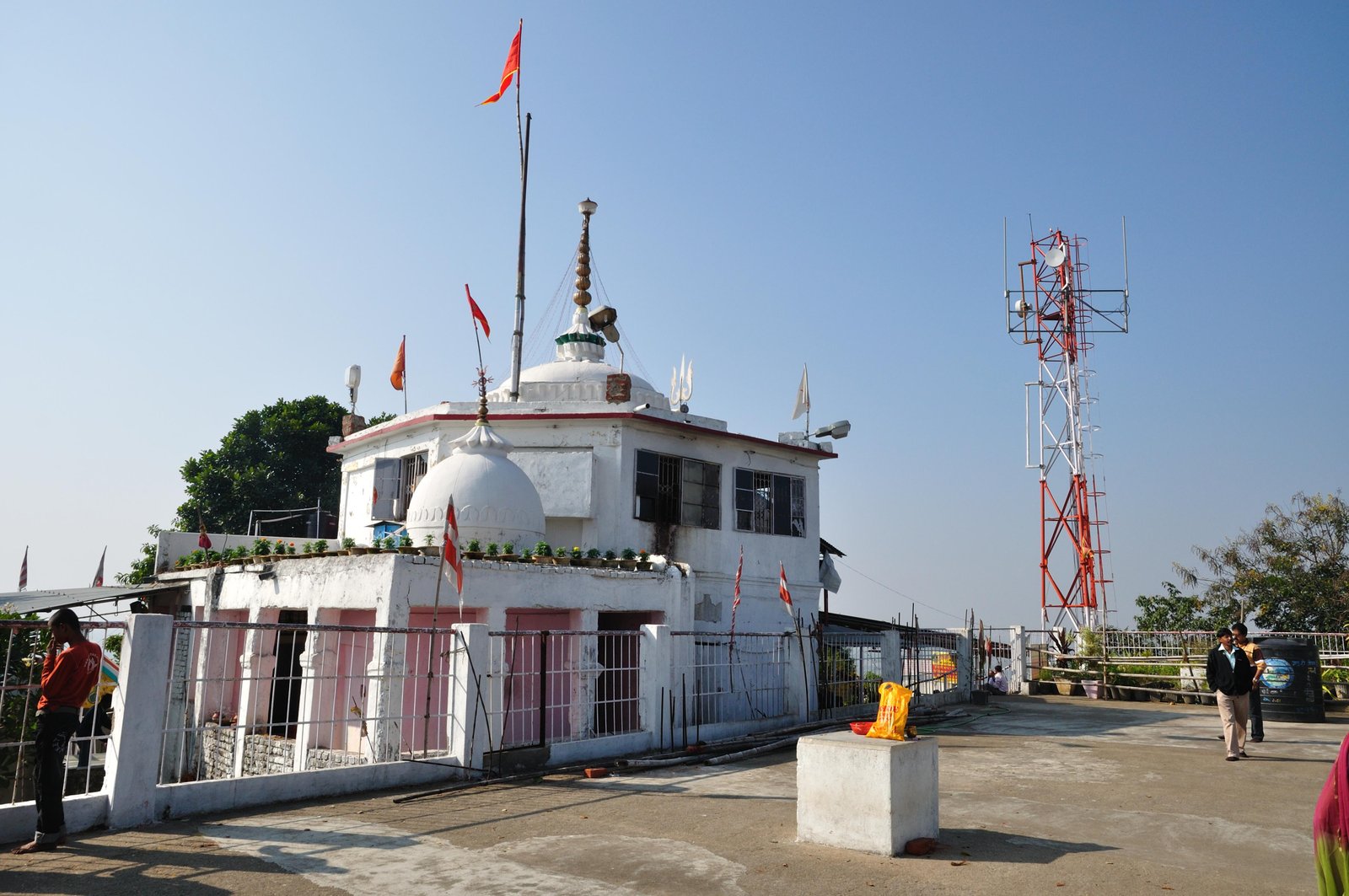 Pahari Mandir: Ranchi's Hilltop Temple Offering Divine Blessings and Panoramic Views