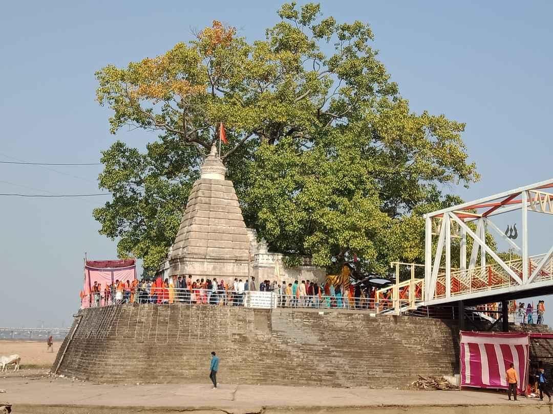 Kuleshwar Mahadev Temple: The Sacred Shiva Shrine at Rajim Triveni Sangam