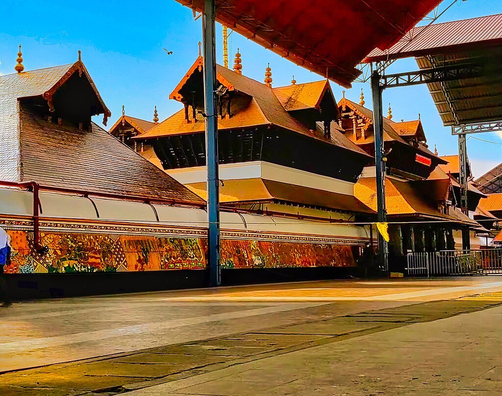 Guruvayur Shri Krishna Temple: Kerala's Dwarka of the South