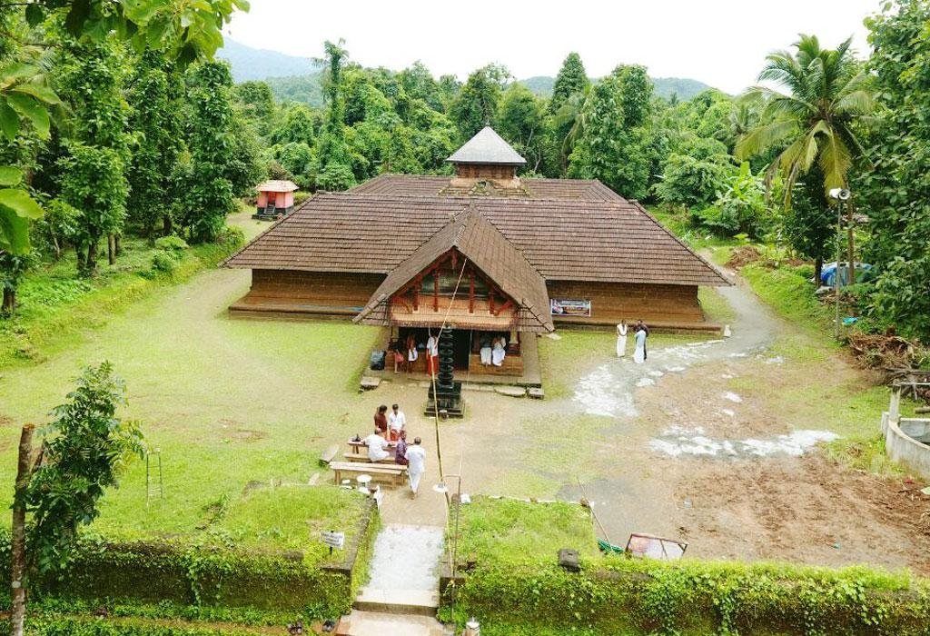 Mridanga Saileswari Temple: The Sacred Goddess Temple of Muzhakkunnu