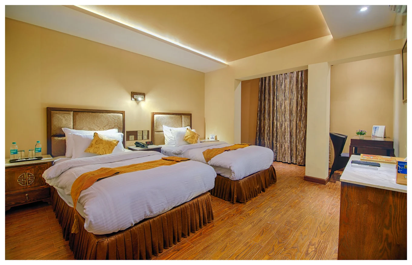 Hotel Divinity by Audra Hotels