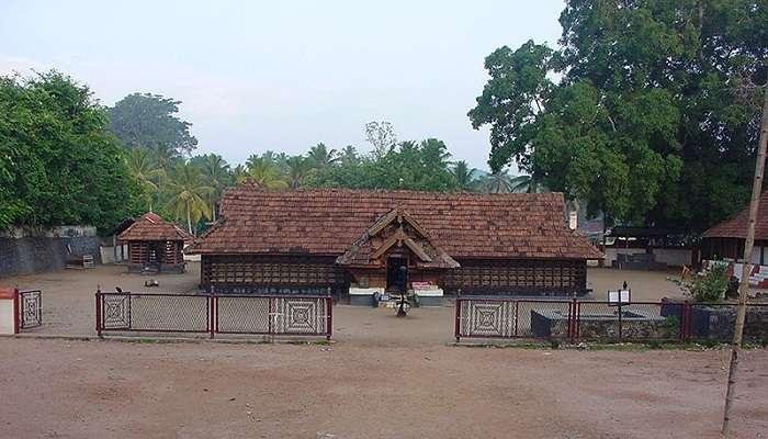 Aryankavu Sastha Temple: A Sacred Gateway to Lord Ayyappa's Blessings
