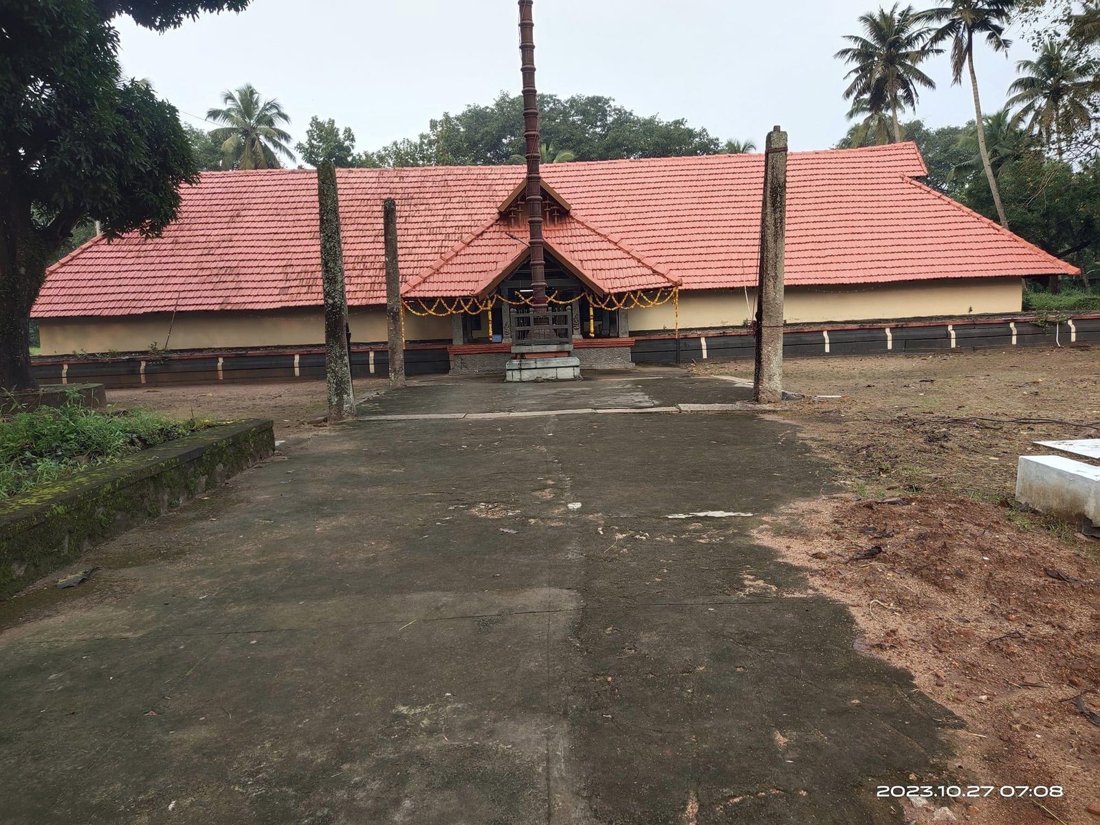 Thrichittatt Mahavishnu Temple: A Sacred Divya Desam in Chengannur