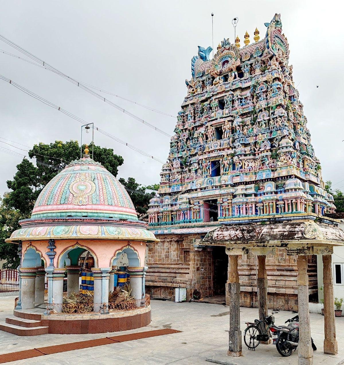 Chakrapani Temple: The Sacred Temple of Lord Vishnu in Kumbakonam