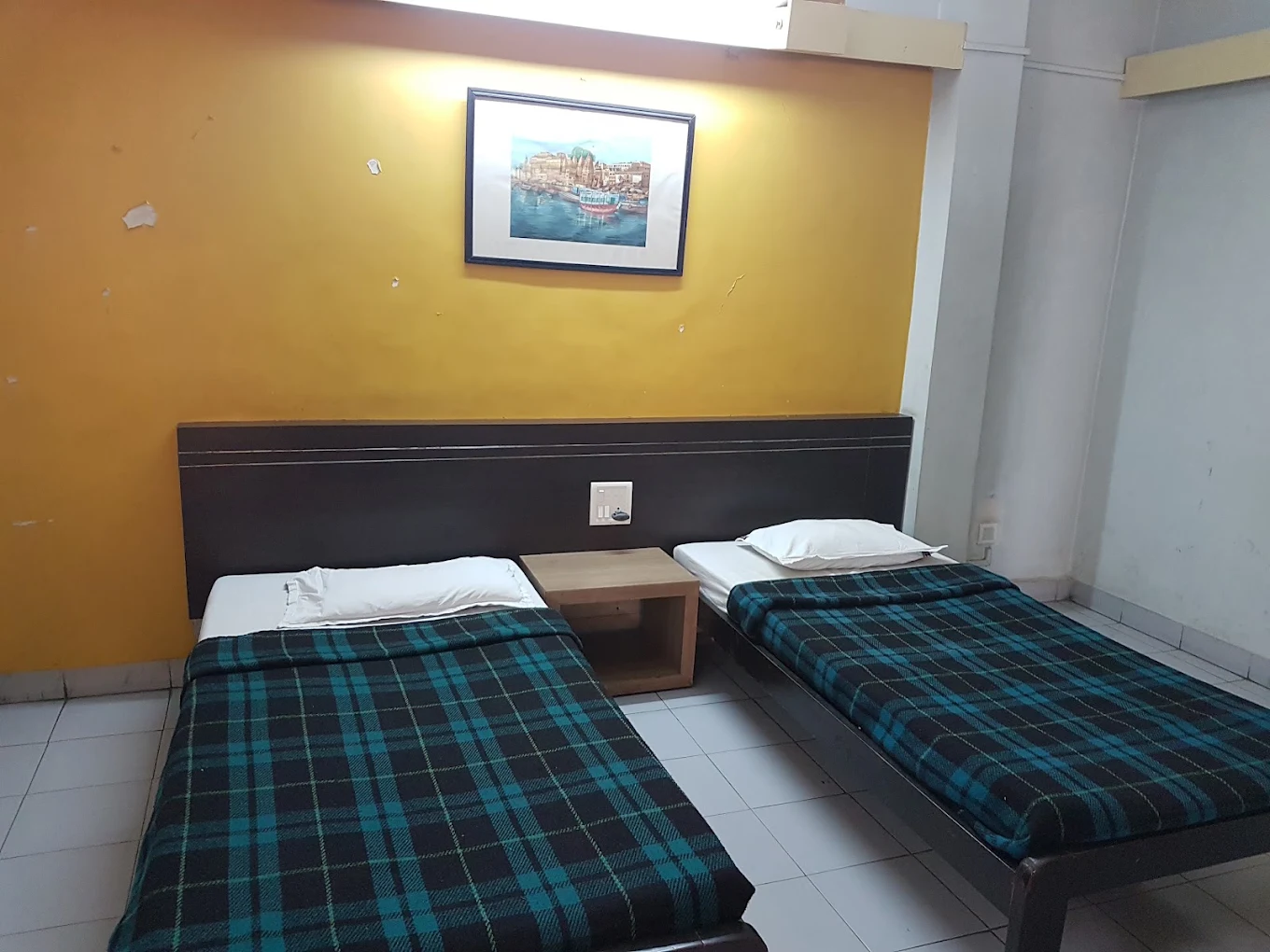 Hotel Abhishek