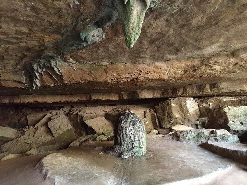 Mawjymbuin Shiva Shrine: The Natural Shiva Cave Temple of Mawsynram, Meghalaya