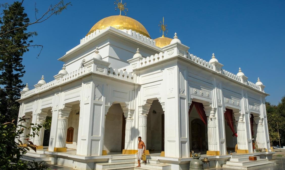Shri Govindajee Temple: The Royal Vaishnavite Temple of Imphal, Manipur