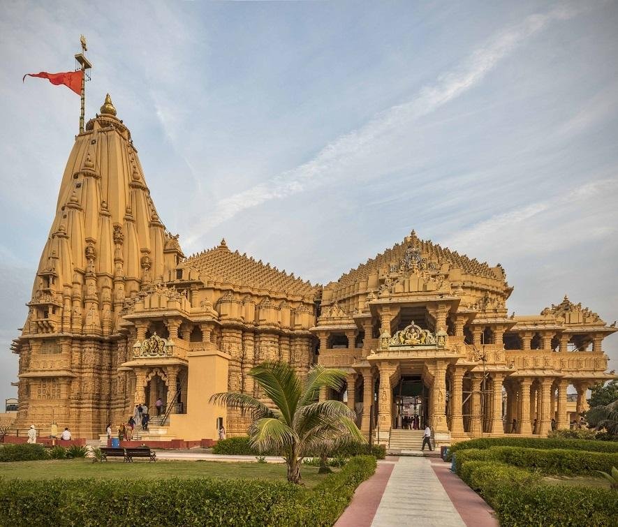 Somnath Mahadev Temple: The Revered Shiva Temple of Daman