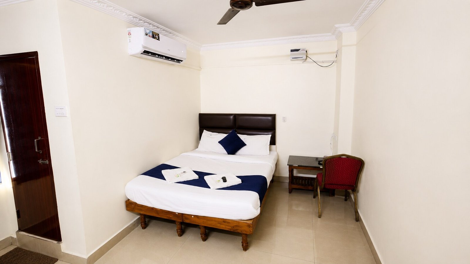 Hotel Vihas Inn