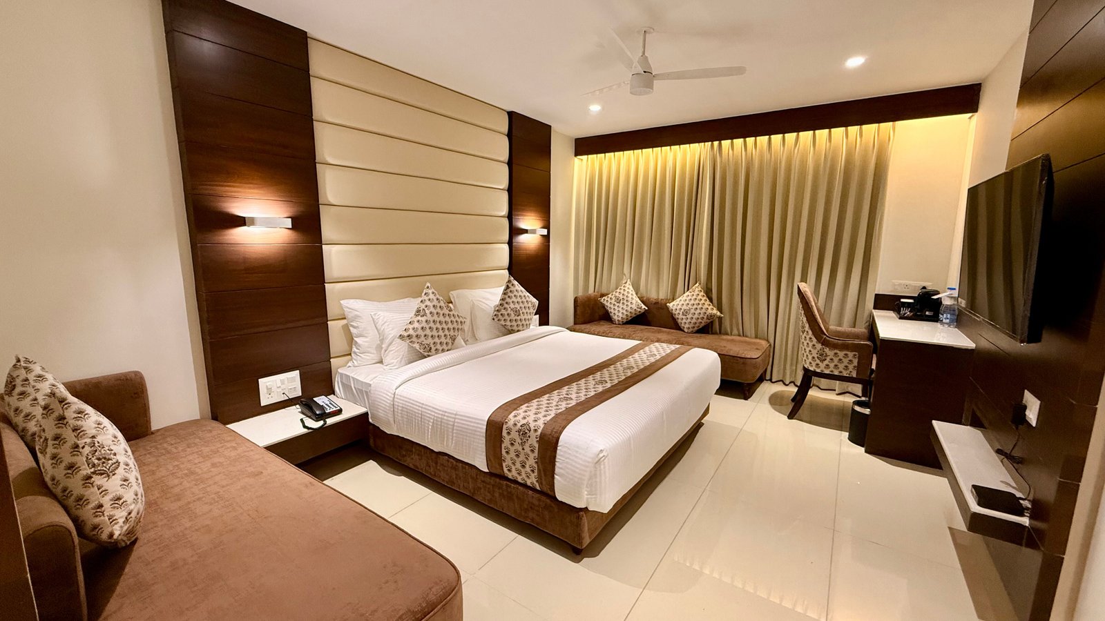 Atharva Hotel & Resort