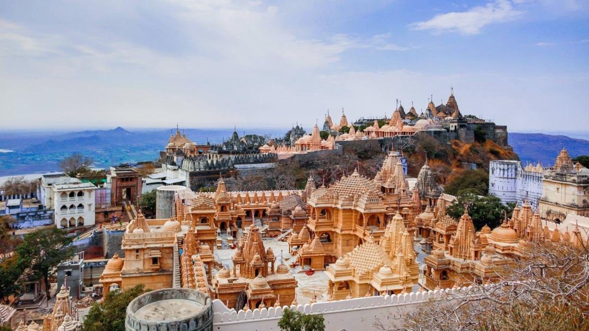Hotels in Palitana – Hotels Near Shatrunjaya Jain Temples by Mudras Stays
