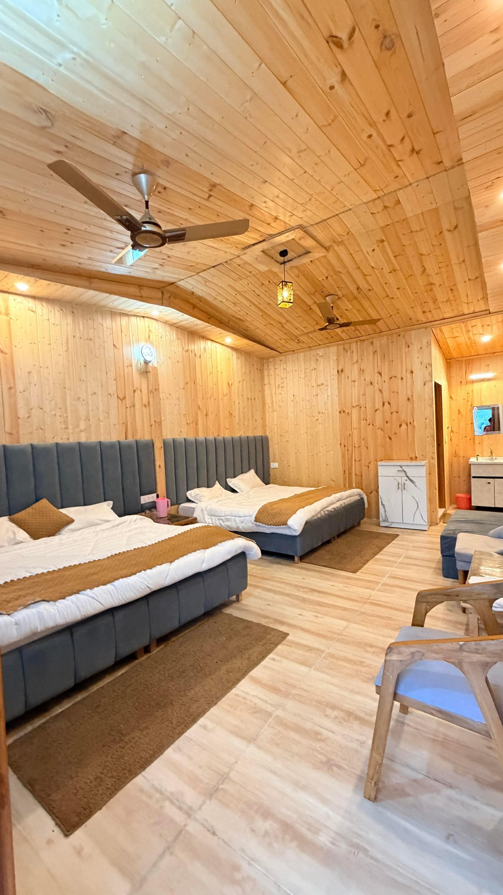Chaukhamba View Resort