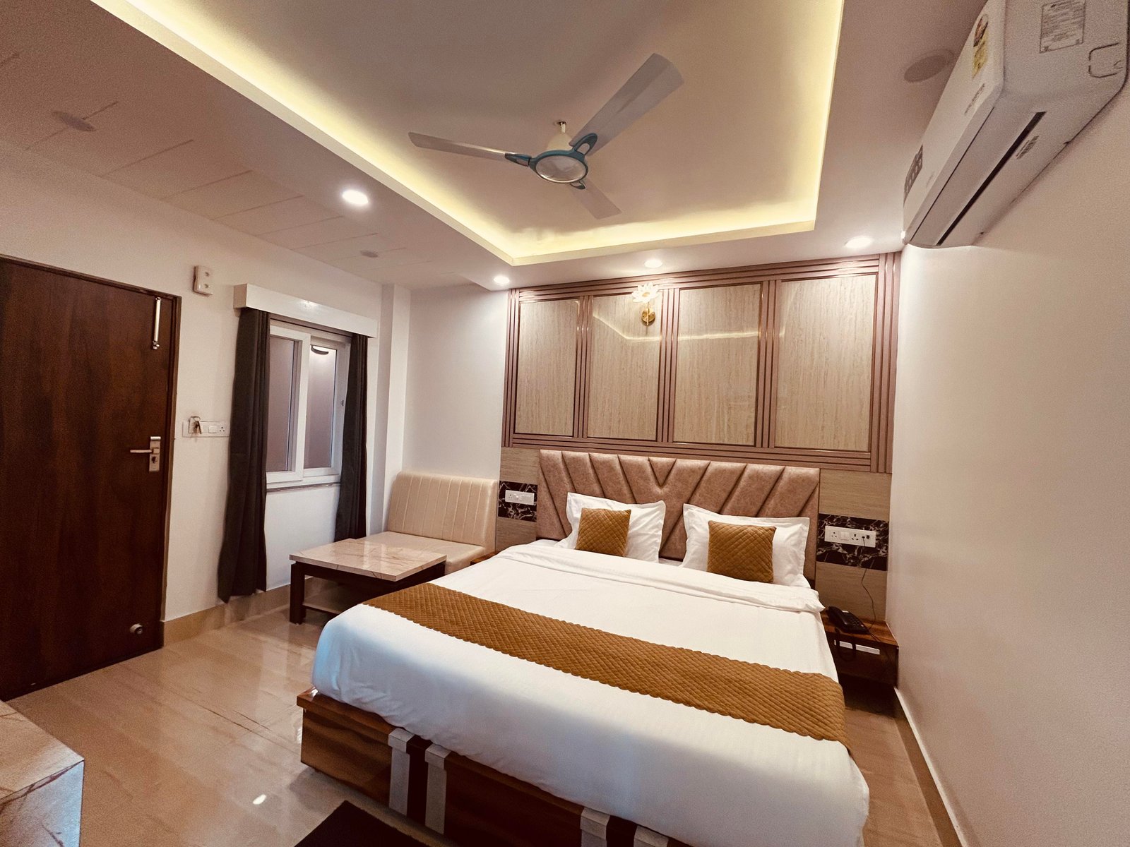Hotel Udit Inn and Restaurant