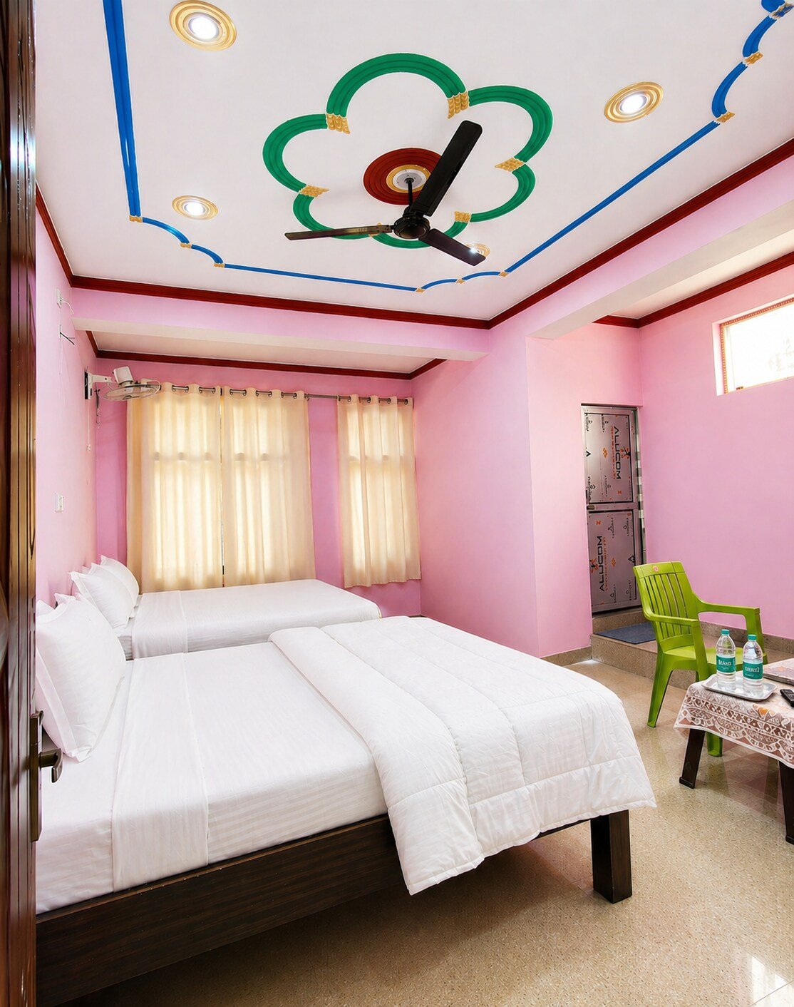 Hotel Mandakini